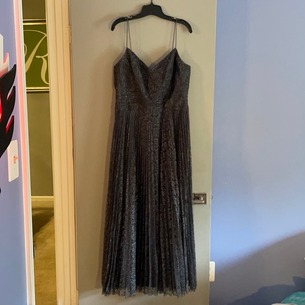 Badgley Mischka Charcoal Lace pleated gown sz 14